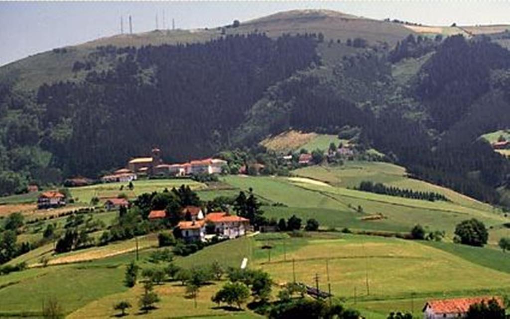 Hotel Tolare-Berri Zestoa Zewnętrze zdjęcie
