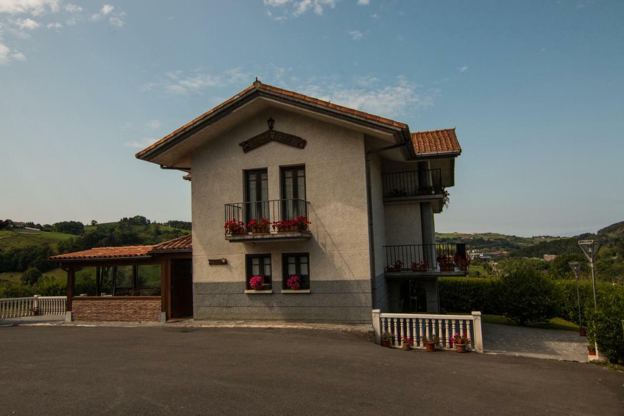 Hotel Tolare-Berri Zestoa Zewnętrze zdjęcie